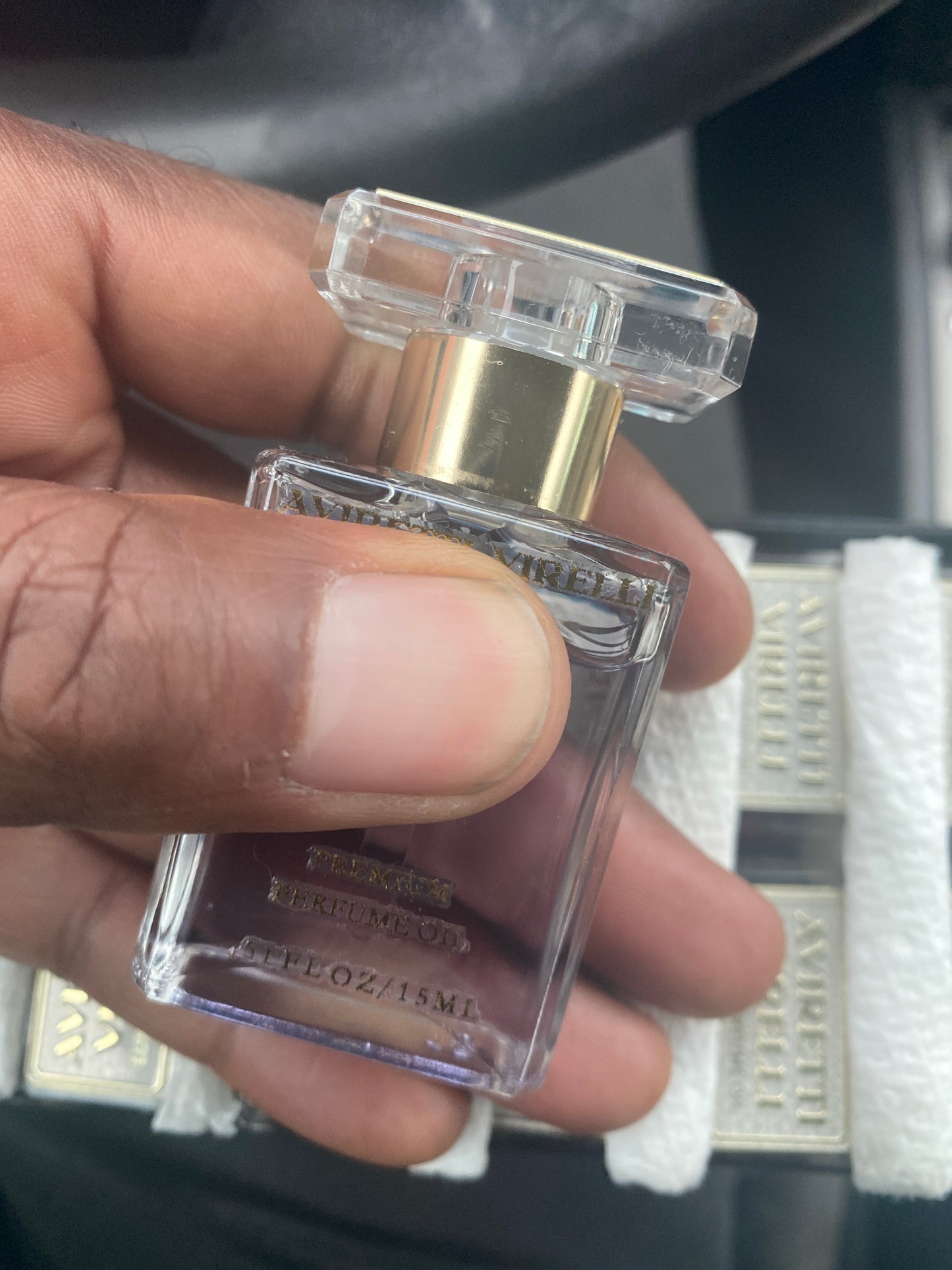 Aqueus luxury perfume smell similar to Giorgio Armani – Acqua di Giò Profondo