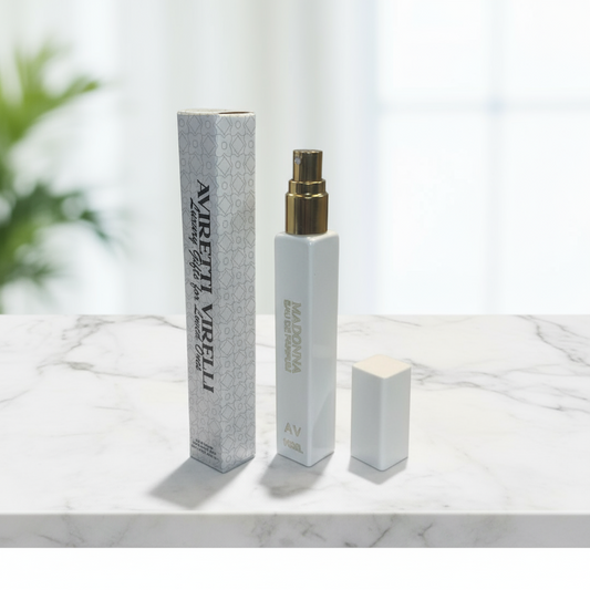 MADONNA — Luxury Eau de Parfum Vaporisateur Spray (10 mL Travel Edition)